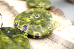 Stichtite/ Atlantisite 34-42mm freeform beads (ETB00344)