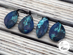 Rare and beautiful Shattuckite freeform pendant  (ETP00260)