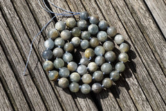 Rare Blue Sapphire corundum 7.5-9mm round beads (ETB00827)