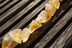 Natural Citrine quartz (Brazil) 11-16mm hand hammered beads (ETB00796)