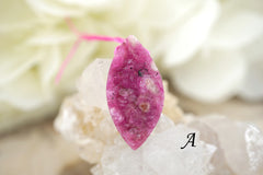 RARE & NATURAL Cobalto Calcite Pink Druzy freeform pendant (ETP00318)