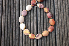Matte Mookaite jasper 17-24mm freeform beads (ETB00519)