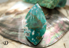 Natural Amazing blue Peruvian Chrysocolla freeform pendant  (ETP00117)