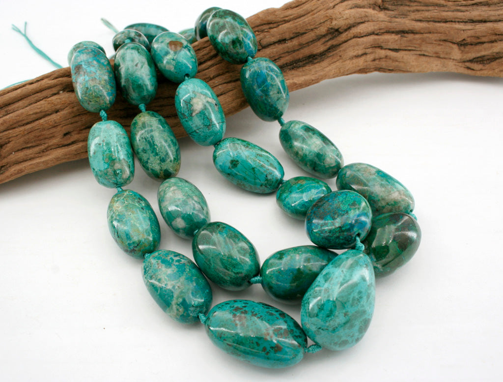 Natural Amazing blue Peruvian Chrysocolla A grade pebble beads (ETB01252)