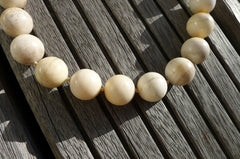 (SPL00025) Petrified Honey Palm Wood 9-10mm round beads