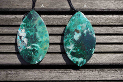 Natural Amazing blue Peruvian Chrysocolla freeform pendant  (ETP00121)