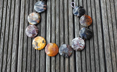Pilbara 30-35mm round disc beads (ETB00508)