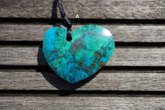 Natural Amazing blue Peruvian Chrysocolla heart shape pendant  (ETP00124)