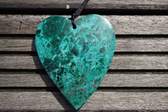 Natural Amazing blue Peruvian Chrysocolla heart shape pendant  (ETP00122)