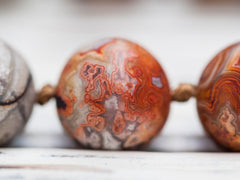 Matte Laguna Lace Agate 12-13.5mm round beads (ETB00833)
