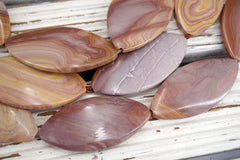 Hickorite oval shape 24-33mm  (ETB01879) Healing crystal/Reiki healing/Healing necklace