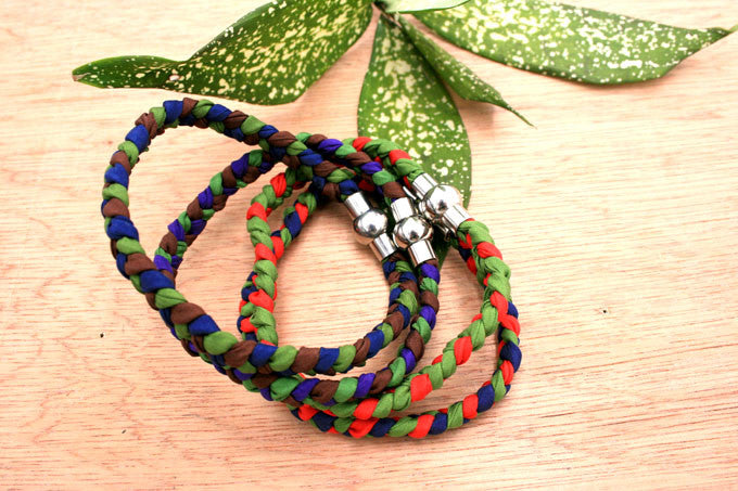 Fashionable silk braided bracelet (from Circus collection) (ETO00004)