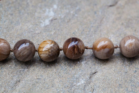 Wood Opalite/ Petrified Wood 15-16.5mm round beads (ETB00848)