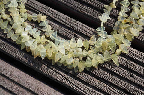 Natural Green Garnet teardrop beads (ETB00175)