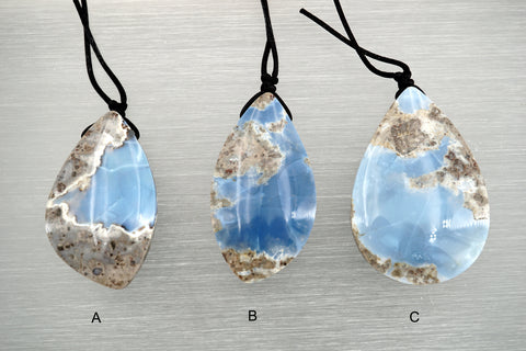Owyhee Blue Opal freeform pendant (ETP00304)