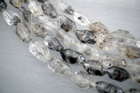 Tourmalinated Quartz 10-14.5mm unshaped beads (ETB00723)