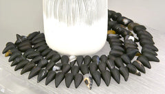 Matte Black Zebra Agate chili shape beads (ETB01234)