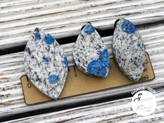 Rare K2 Blue (Natural) freeform pendant (ETP00287)