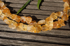 Natural Citrine quartz (Brazil) 10-19mm hand hammered beads (ETB00795)