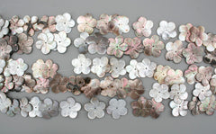 Black Mother of Pearl / MOP 24-29mm handmade flower beads (ETB00359)