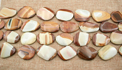 USA Wonderstone freeform/ irregular shaped flat beads (ETB00524)