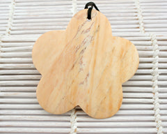 Matte Honey Palm Wood flower pendant (ETP00055)