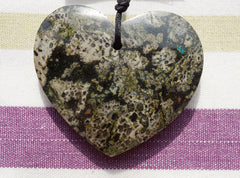 Cuprite Heart shape pendant (ETP00073)