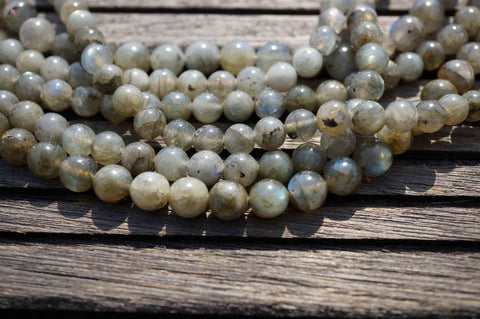 Labradorite (Madagascar) 7-8mm round beads (ETB00135)