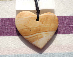 Matte Honey Palm Wood Heart shape pendant (ETP00056)