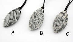 Matte Pinolith freeform pendant (ETP00299)