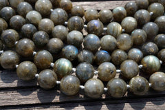 Labradorite (Madagascar) 10.5-12mm round beads (ETB00133)