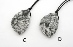 Matte Pinolith freeform pendant (ETP00296)