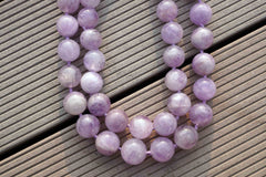 Natural Lavender Amethyst (Madagascar) 15-16mm round beads (ETB00077)
