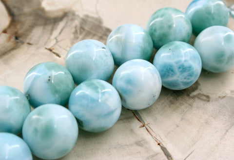 Rare Larimar 13-13.5mm round beads (ETB00802)