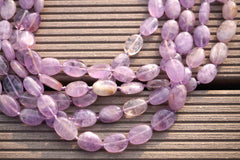 Natural Lavender Amethyst (Madagascar) 9-11mm oval beads (ETB00067)