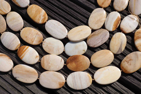 Petrified honey Palm wood / Fossilized Palm wood oval beads /length 36-41mm (ETB00099)