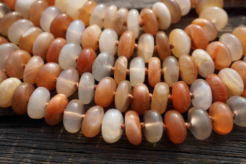 Shiny polished Moonstone 9-10mm rondelle beads (ETB00106)