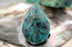 Natural Amazing blue Peruvian Chrysocolla freeform pendant  (ETP00117)