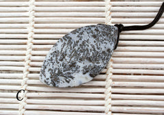 Matte Plume Agate freeform shaped pendants (ETP00225)