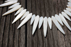 White Mother of Pearl / MOP 8-11mm marquise beads (ETB00368)