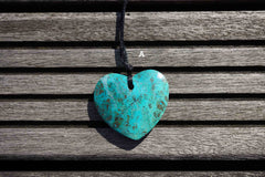 Natural Amazing blue Peruvian Chrysocolla heart shape pendant  (ETP00123)