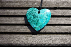 Natural Amazing blue Peruvian Chrysocolla heart shape pendant  (ETP00124)